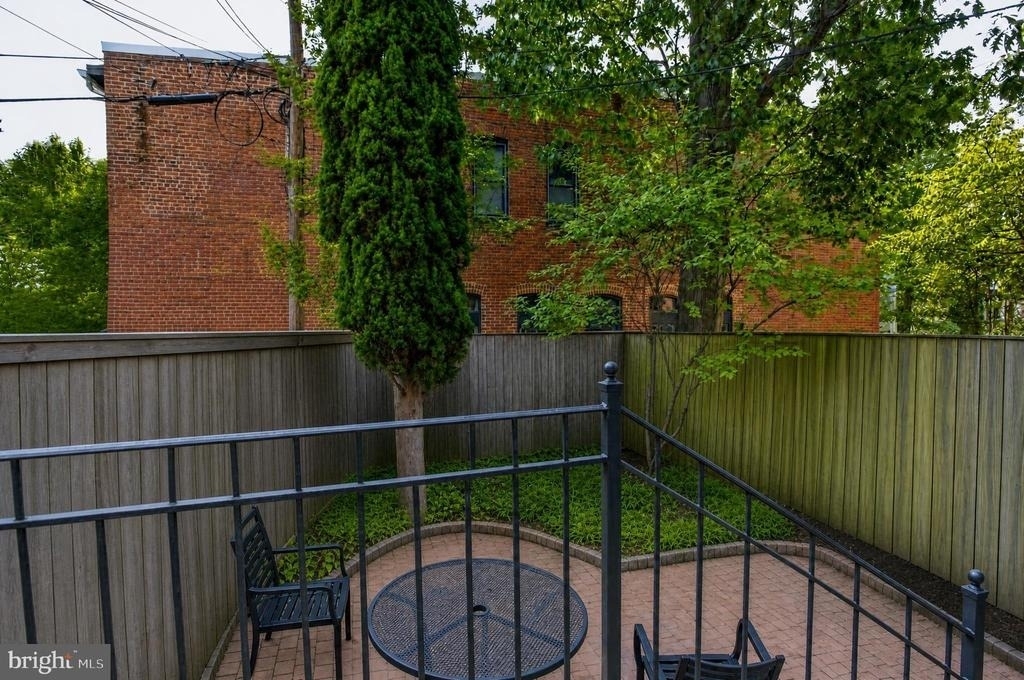 152 13th Street Se - Photo 52