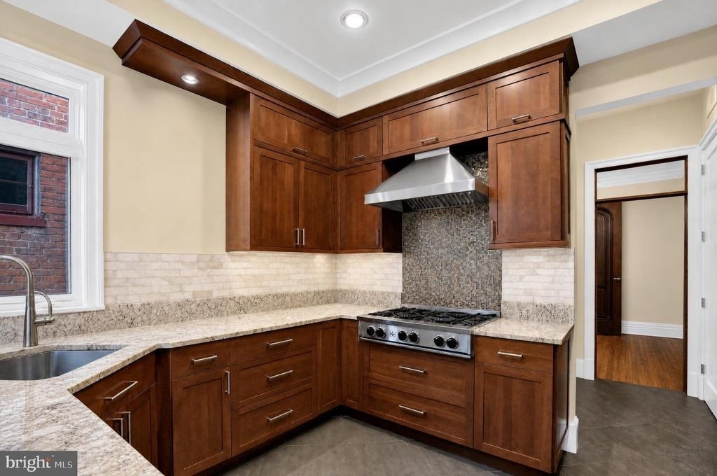 152 13th Street Se - Photo 39