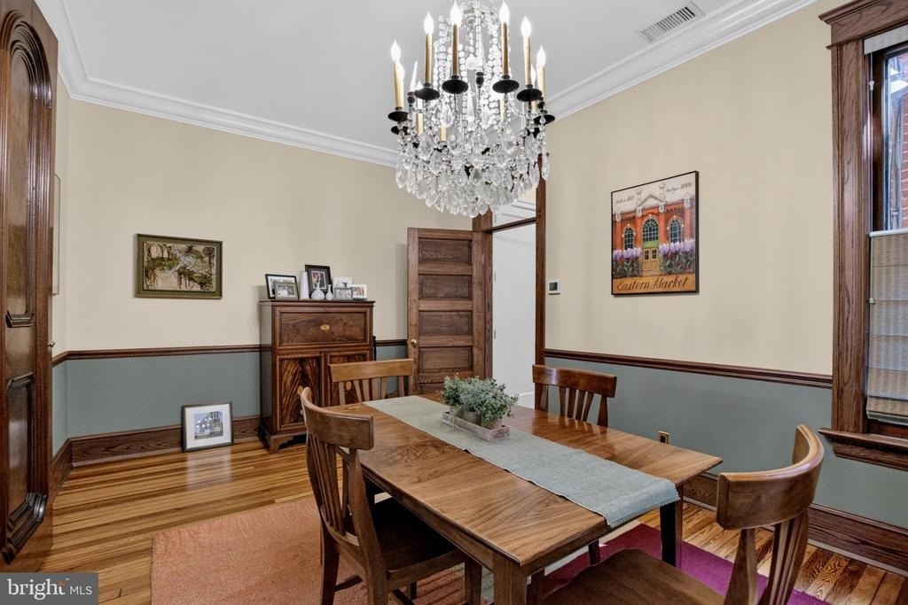 152 13th Street Se - Photo 17