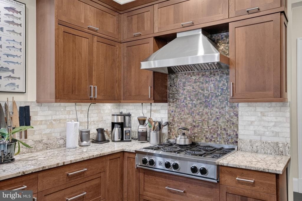 152 13th Street Se - Photo 36