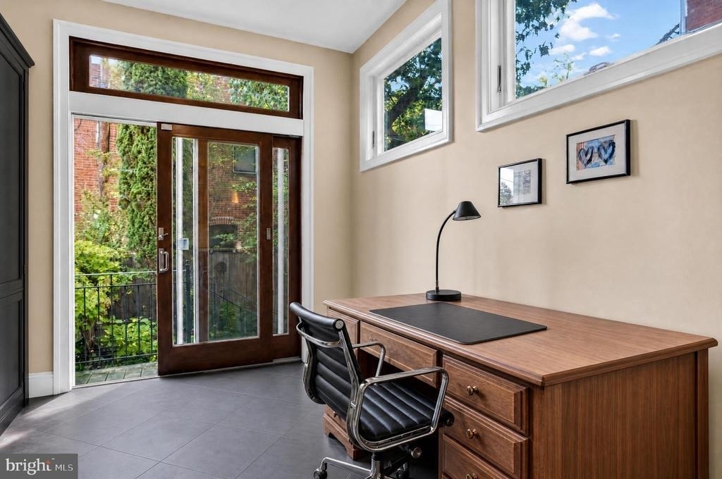 152 13th Street Se - Photo 50