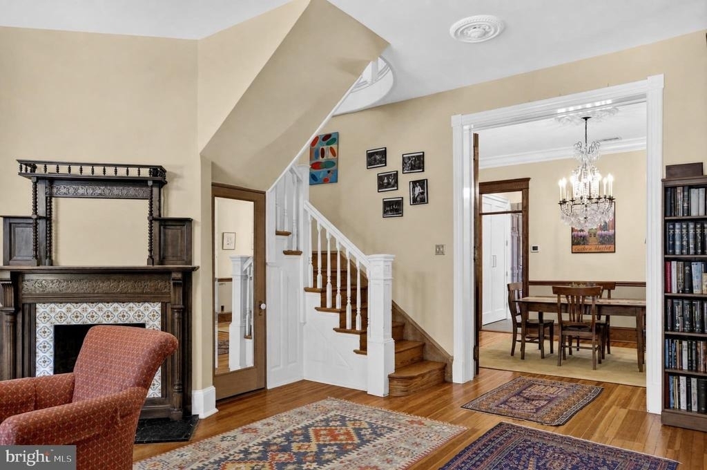 152 13th Street Se - Photo 25