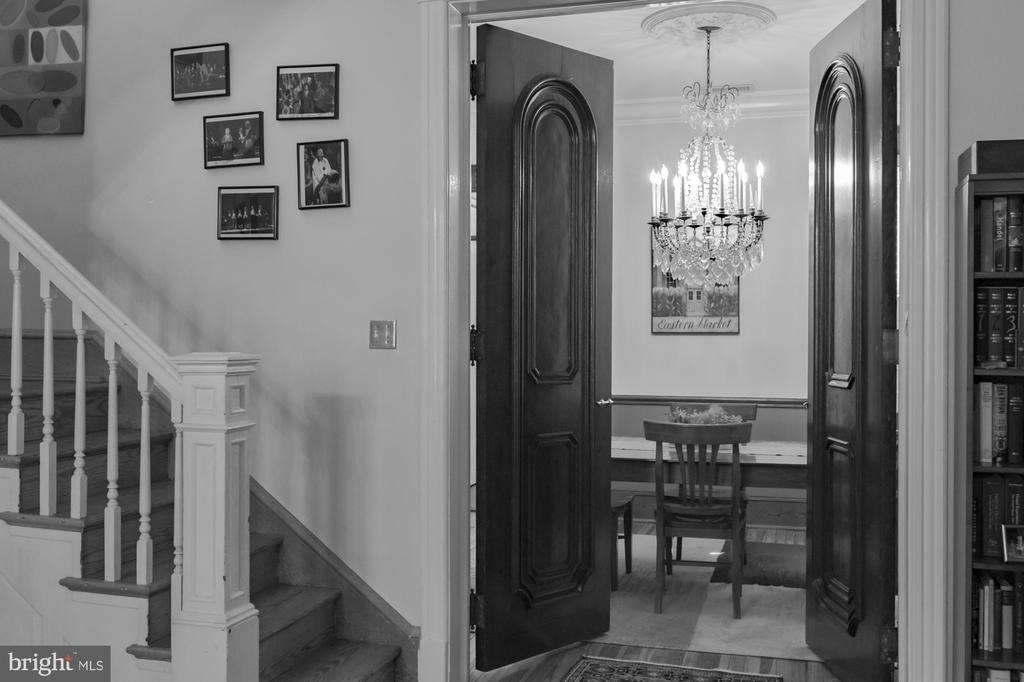 152 13th Street Se - Photo 21
