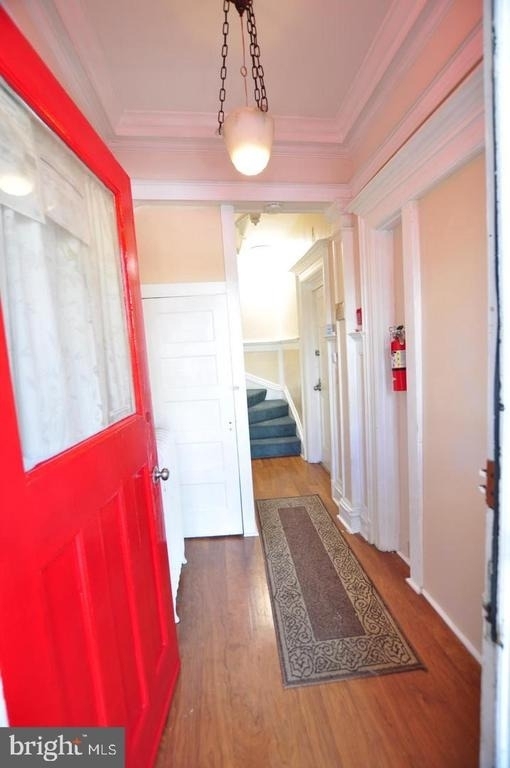 1904 Calvert Street Nw - Photo 3