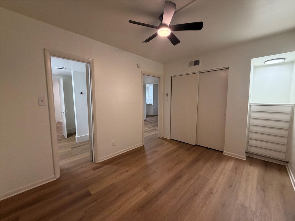 3304 Red River St - Photo 10