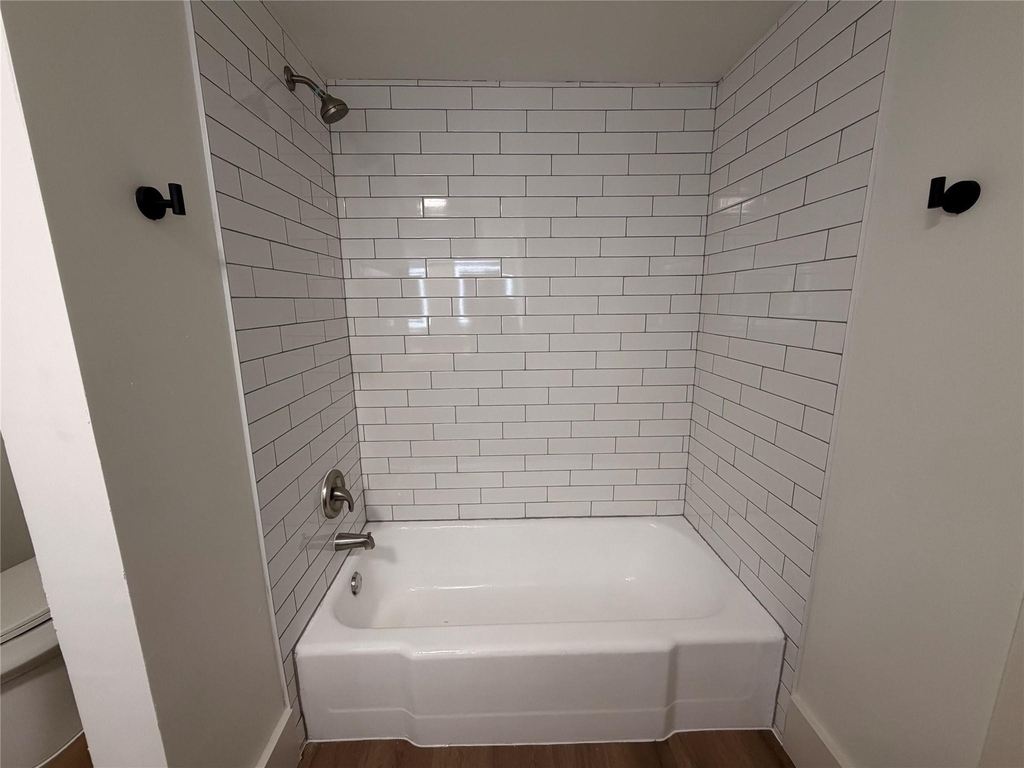 3304 Red River St - Photo 13