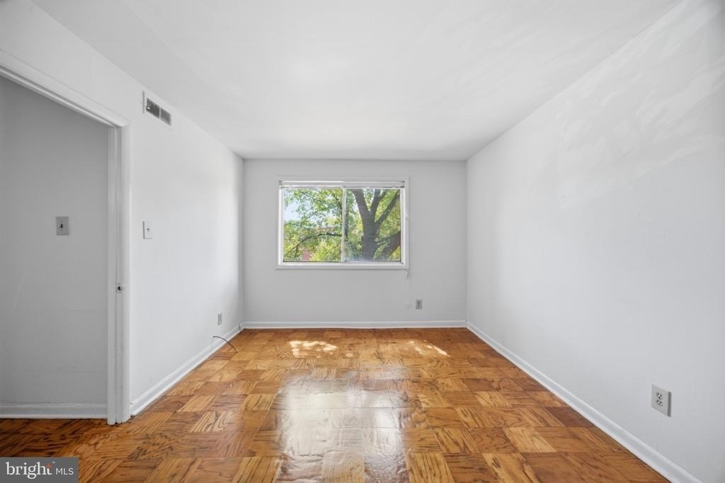 1307 Congress Street Se - Photo 16