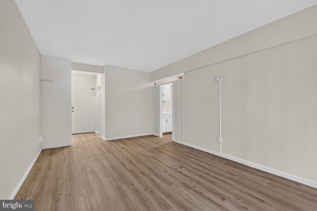 1711 Massachusetts Avenue Nw - Photo 2