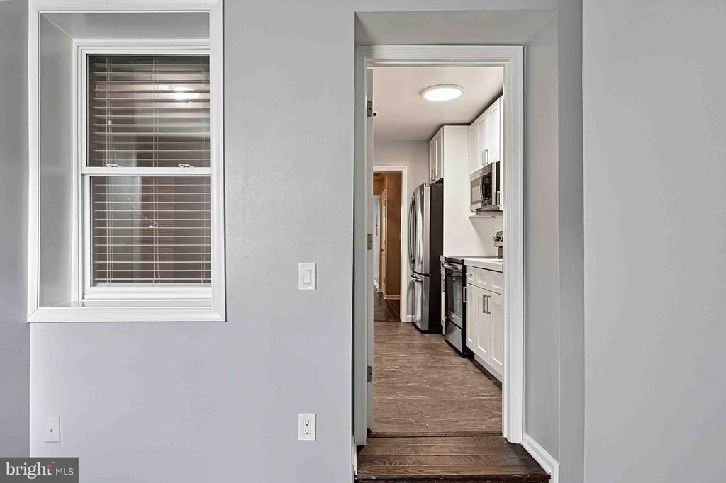 257 Newcomb Street Se - Photo 25