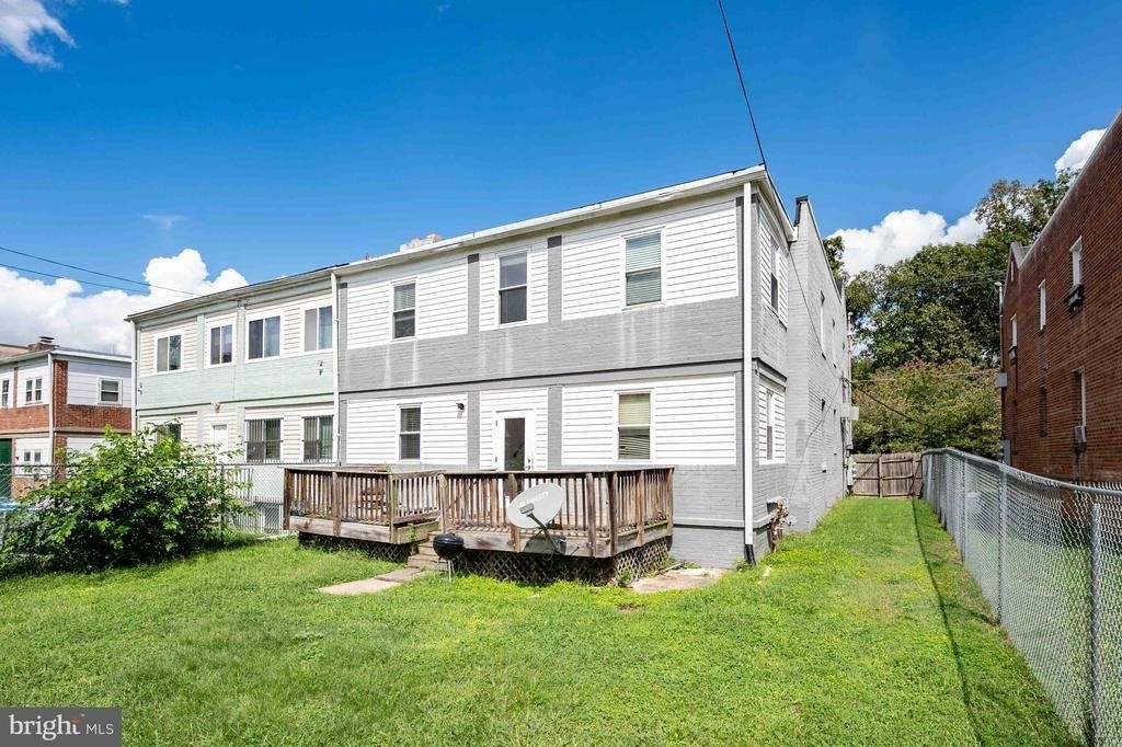 257 Newcomb Street Se - Photo 34