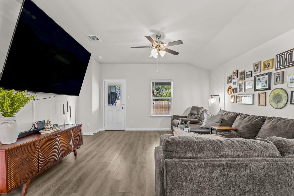 4318 Allison Dr - Photo 16