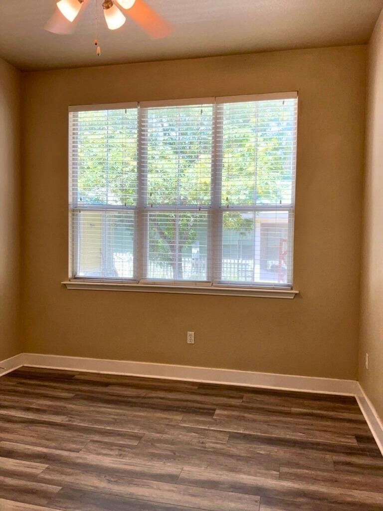 5982 Fergus Dr - Photo 21