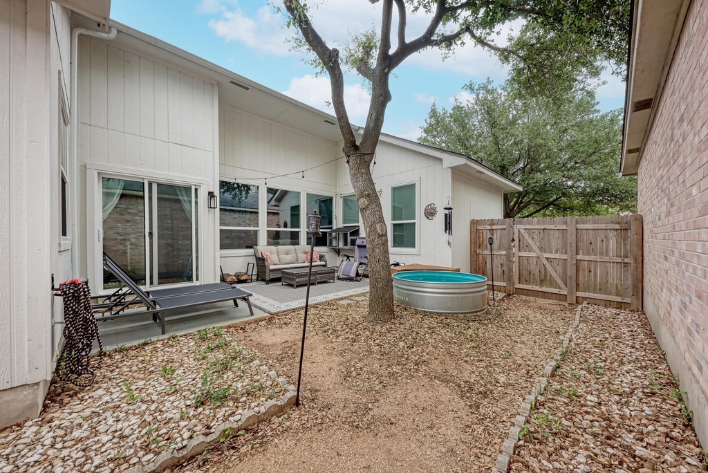 922 Thackeray Ln - Photo 30