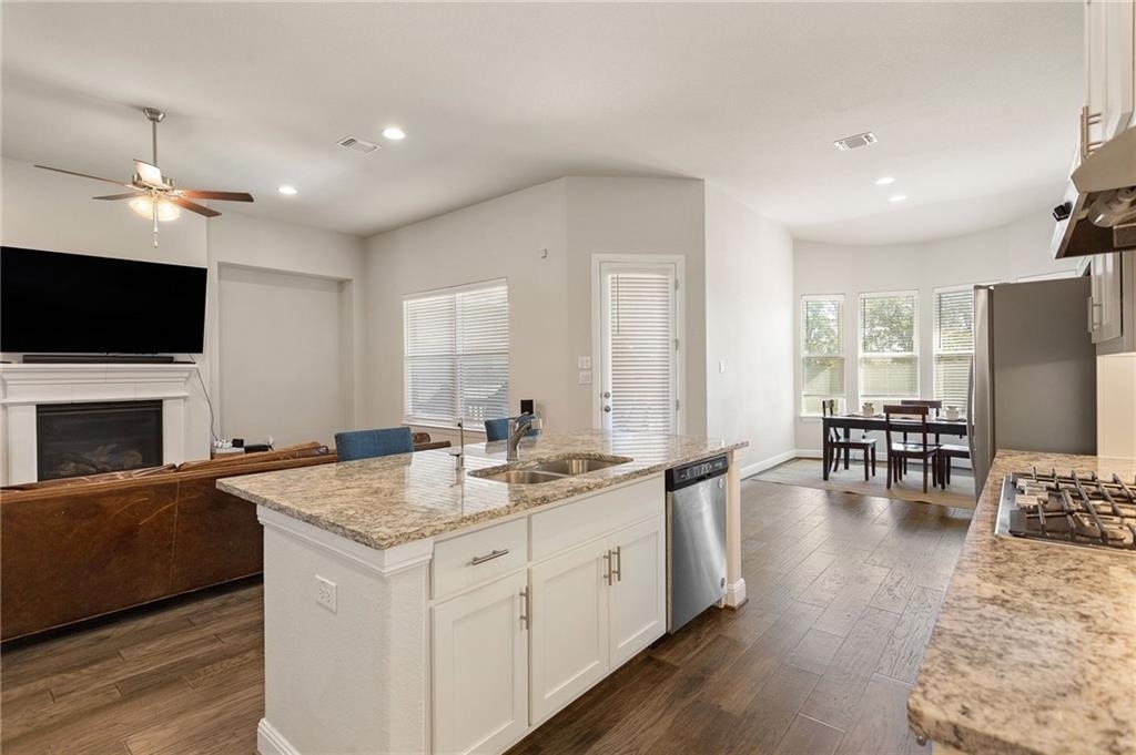 308 Milano Dr - Photo 6