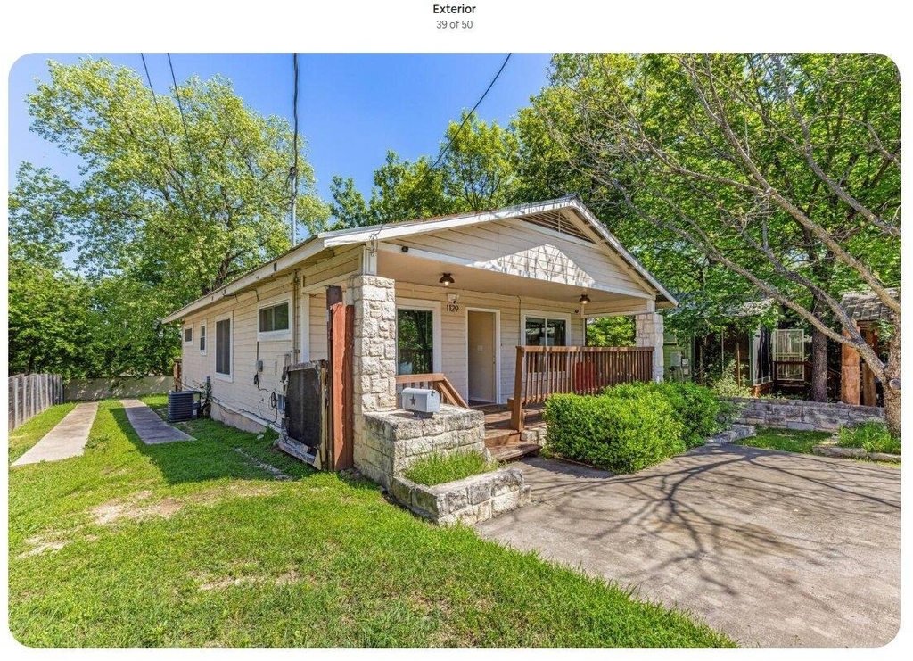 1129 Poquito St - Photo 2