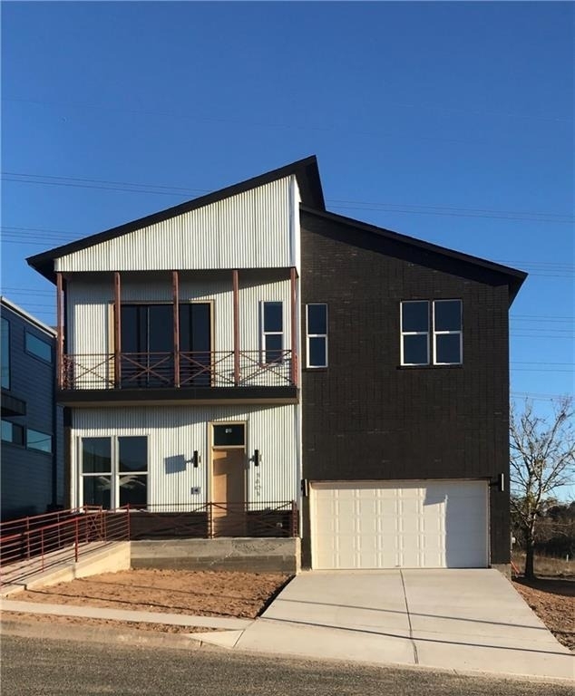 5805 Toscana Ave - Photo 1