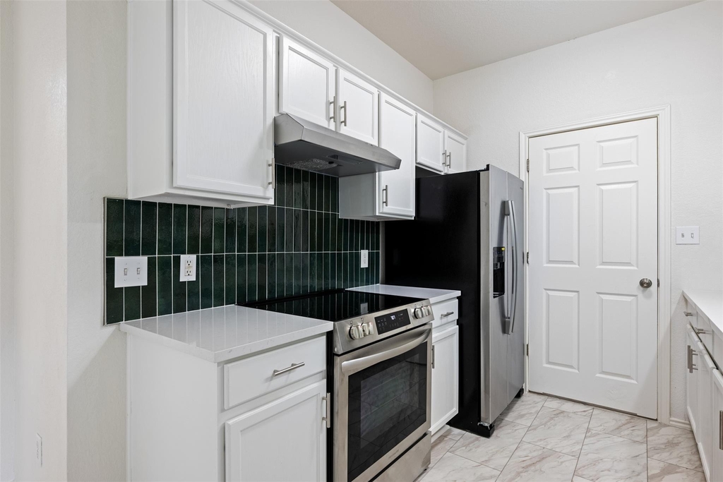 4501 Whispering Valley Dr - Photo 16