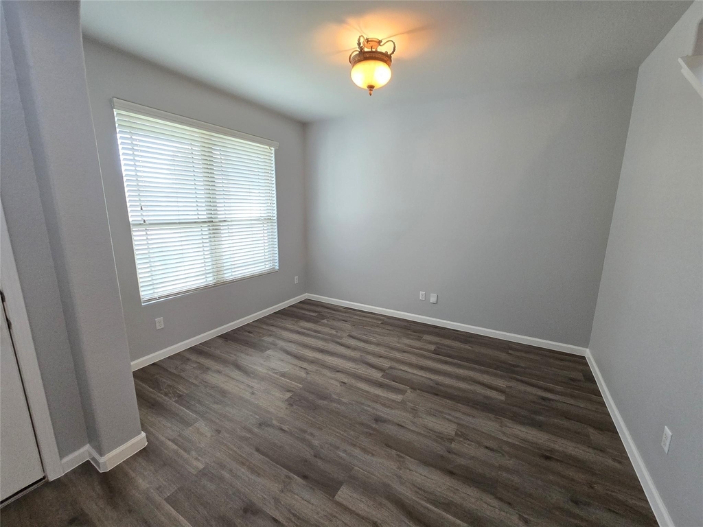 18809 Mangan Way - Photo 9