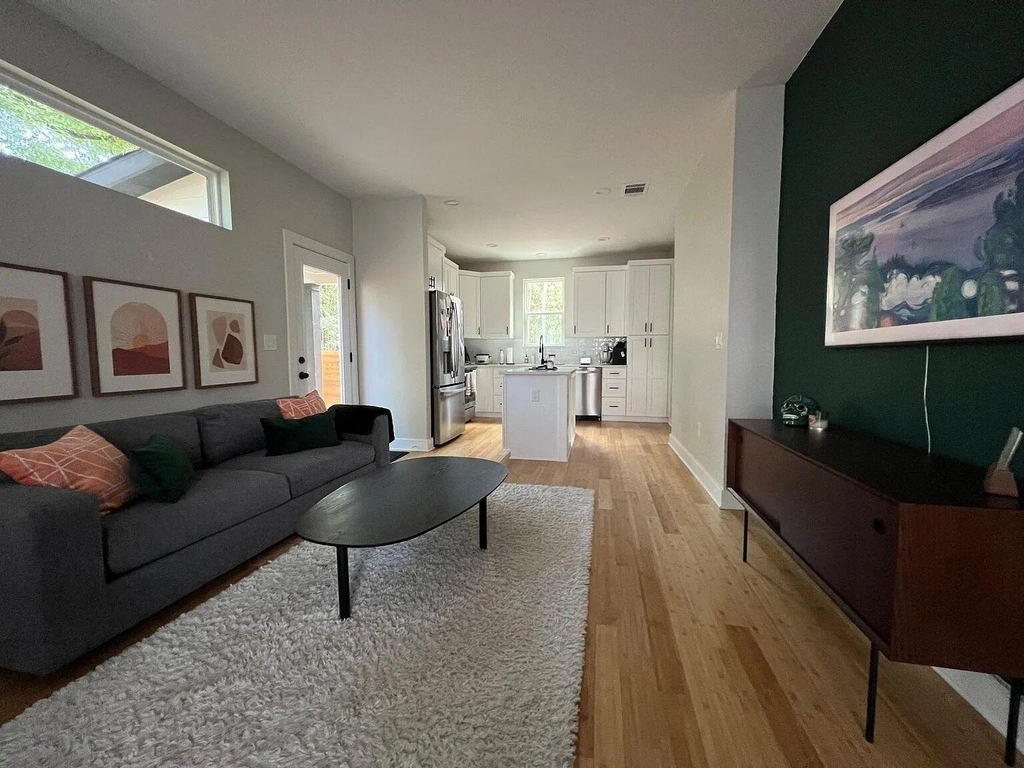 5711 Tura Ln - Photo 2