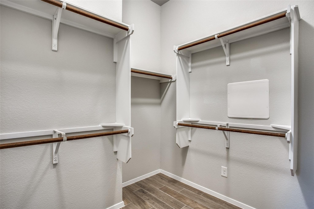 225 Trailside Ln - Photo 6