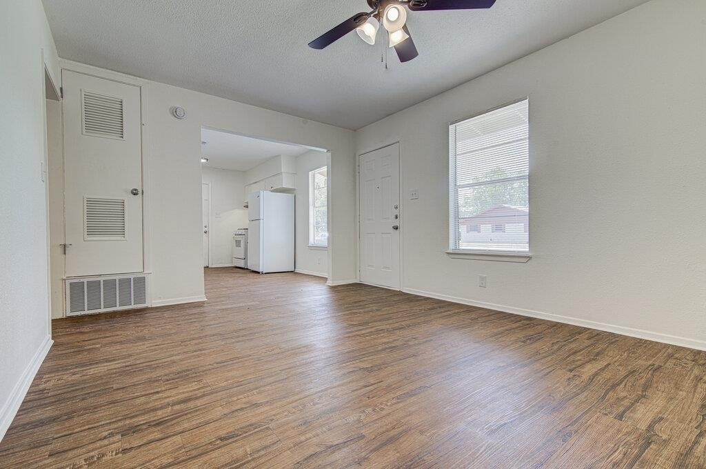 5006 Brighton Rd - Photo 4