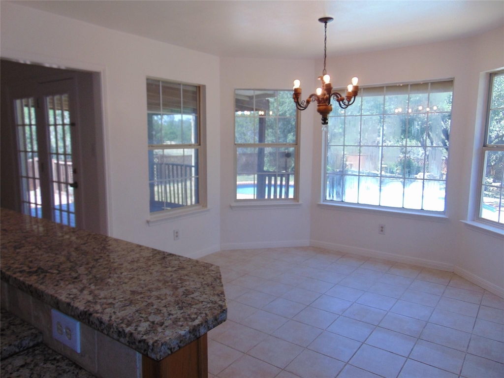 805 Barton Creek Dr - Photo 9