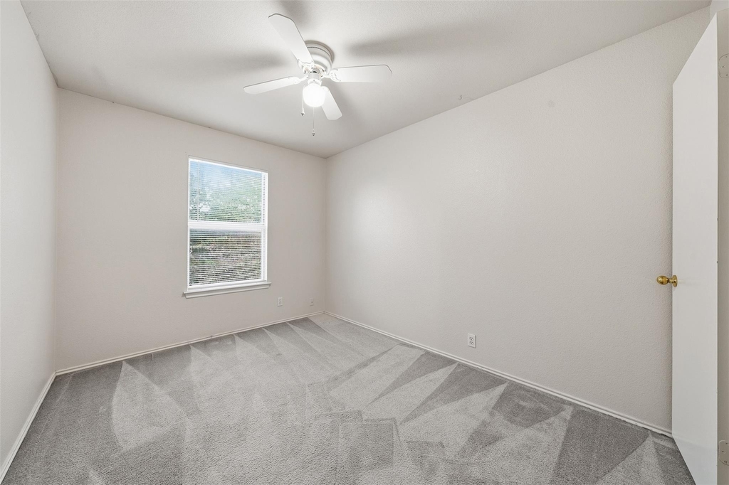 1811 Southwestern Trl - Photo 21