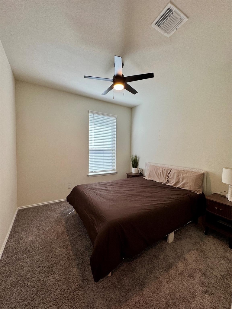 121 English Oak St - Photo 12