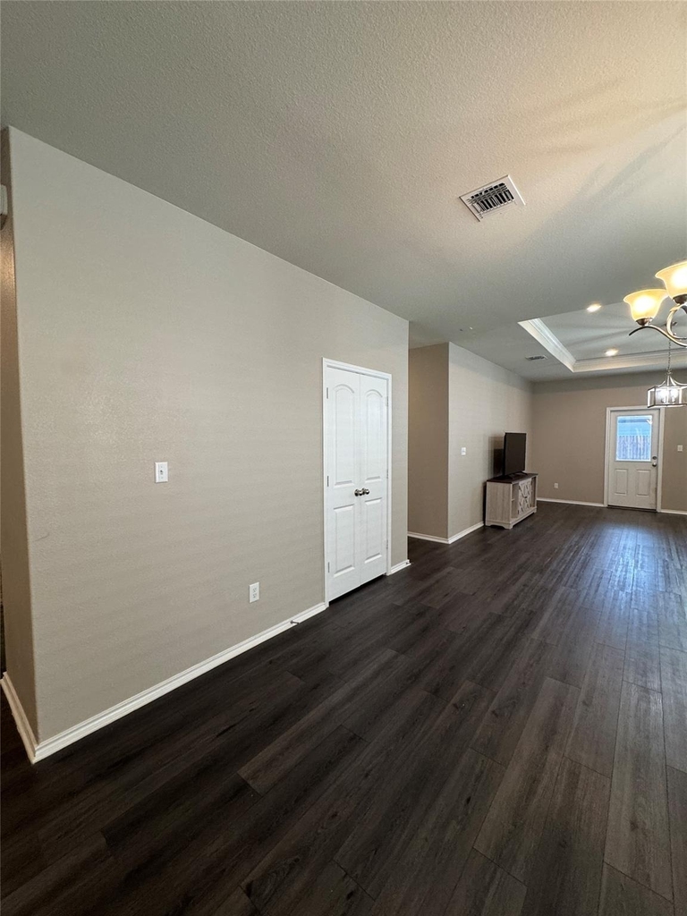 121 English Oak St - Photo 8
