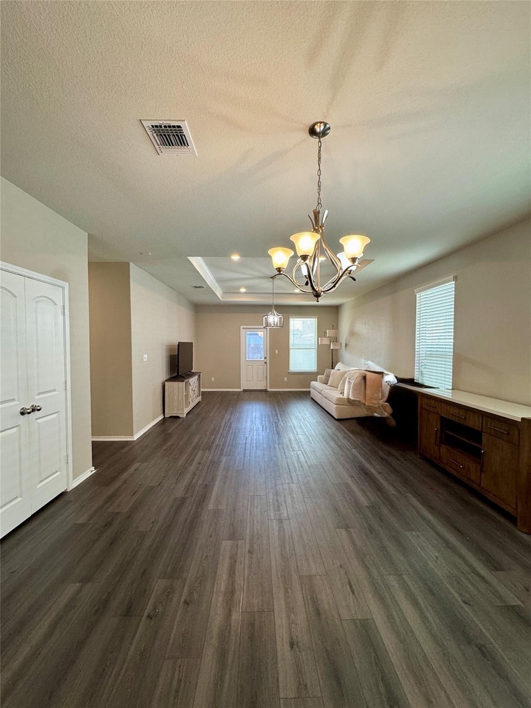 121 English Oak St - Photo 7