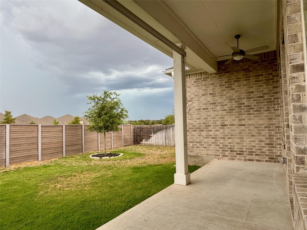 509 Three Feathers Ct - Photo 2