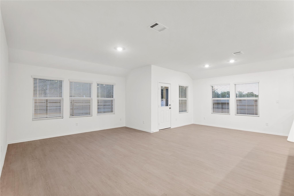 161 Keefer - Photo 11