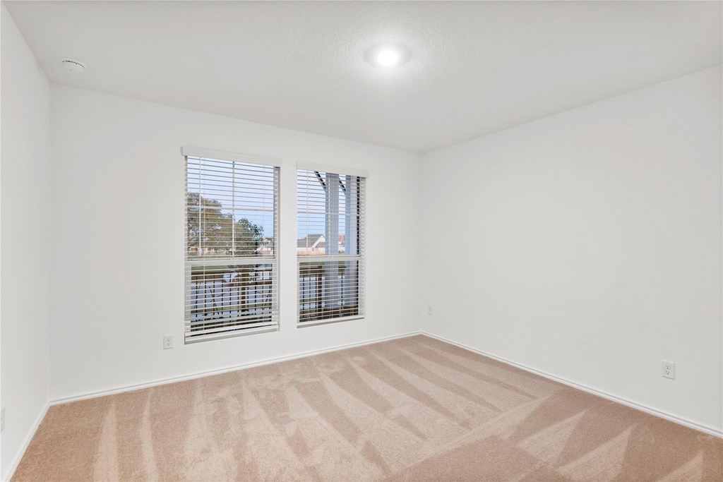 161 Keefer - Photo 19