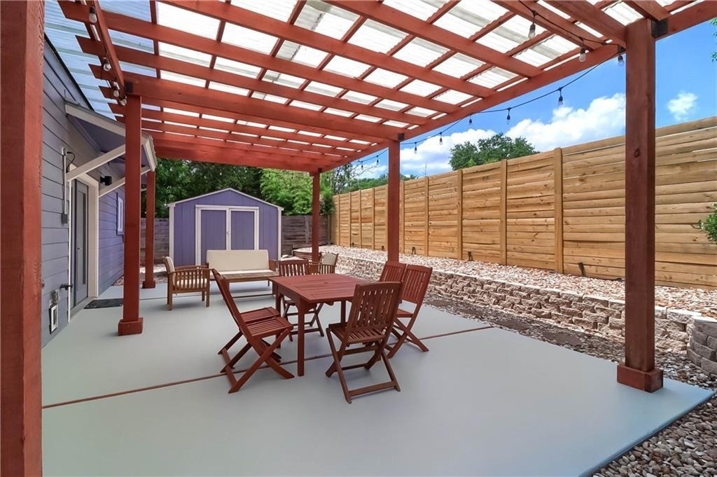 900 Capitol Ct - Photo 39