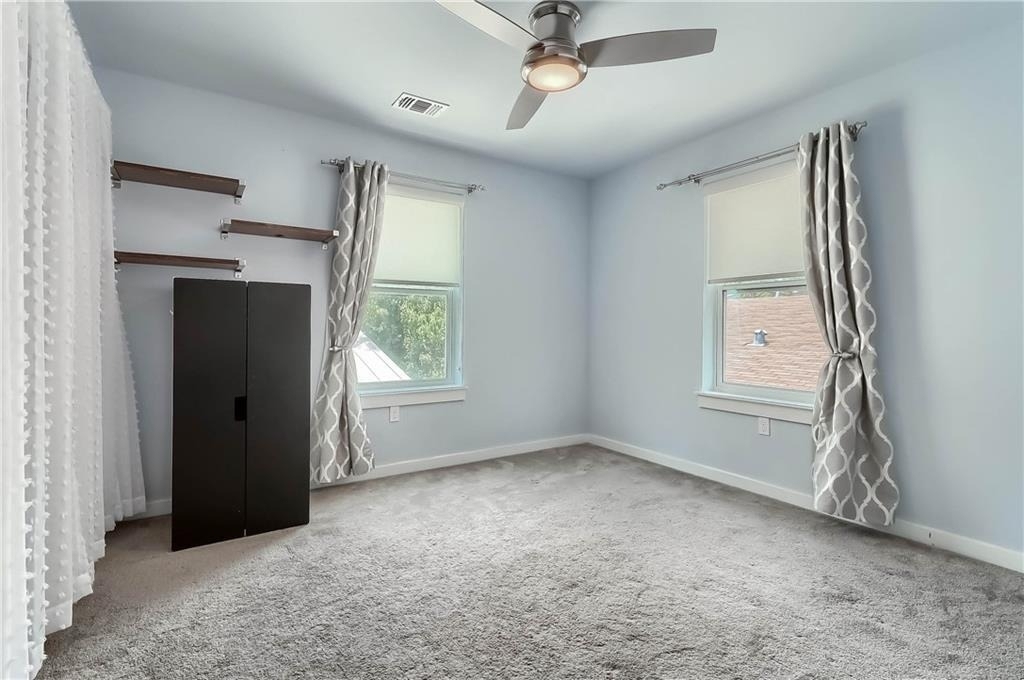 900 Capitol Ct - Photo 29