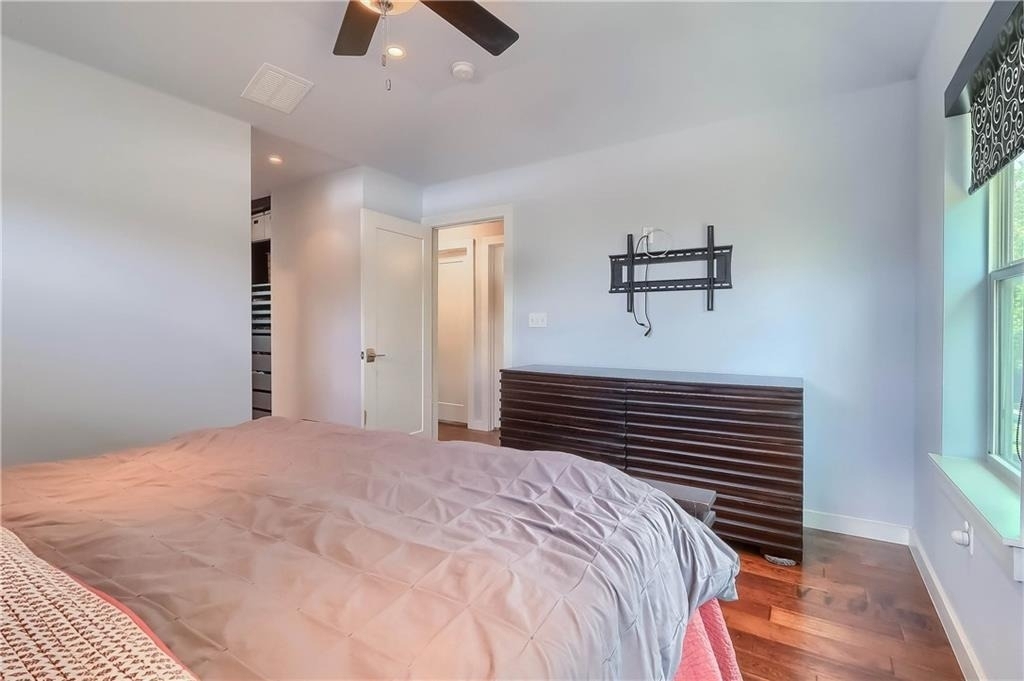 900 Capitol Ct - Photo 25