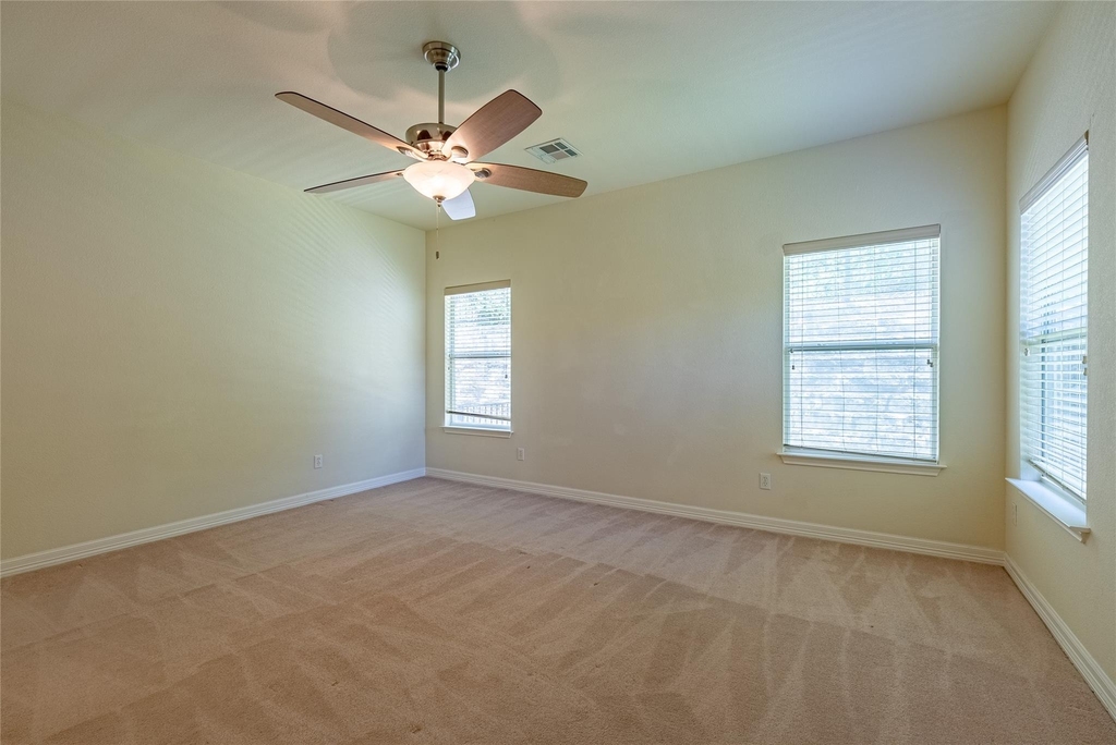 1305 Delsie Dr - Photo 11