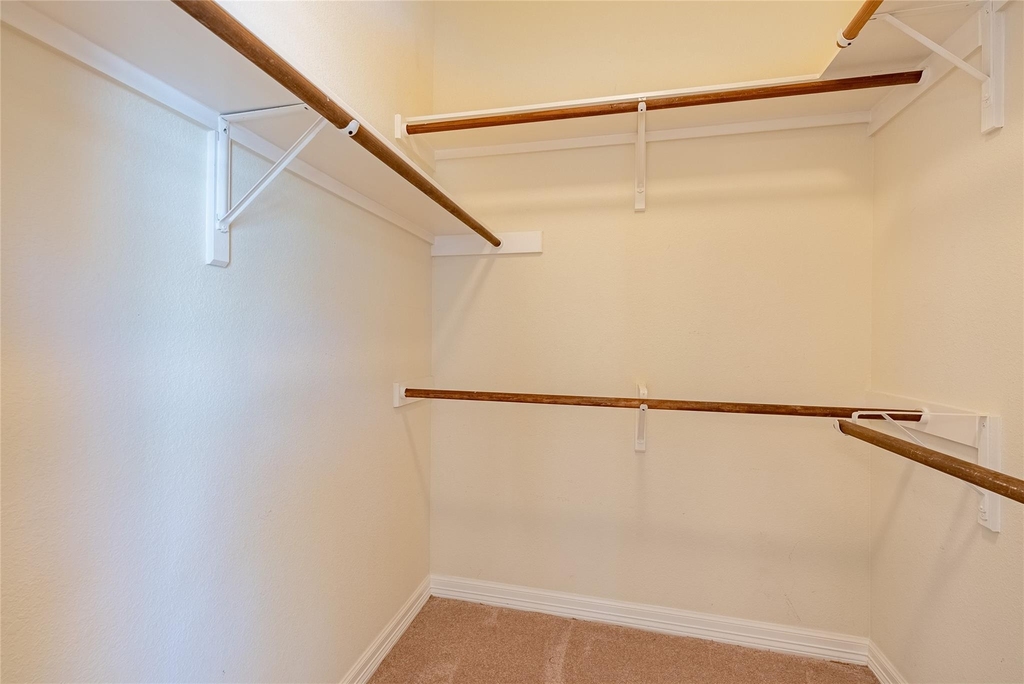1305 Delsie Dr - Photo 18