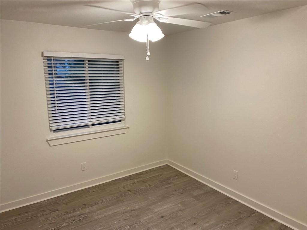 2408 Burleson Ct - Photo 10