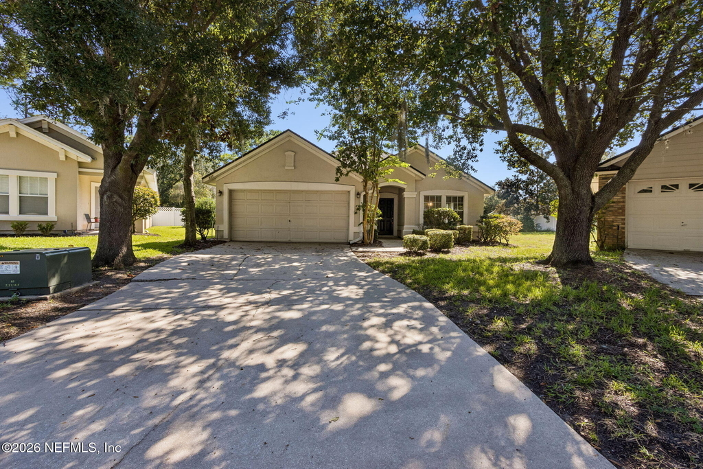 831 Timberjack Court - Photo 2