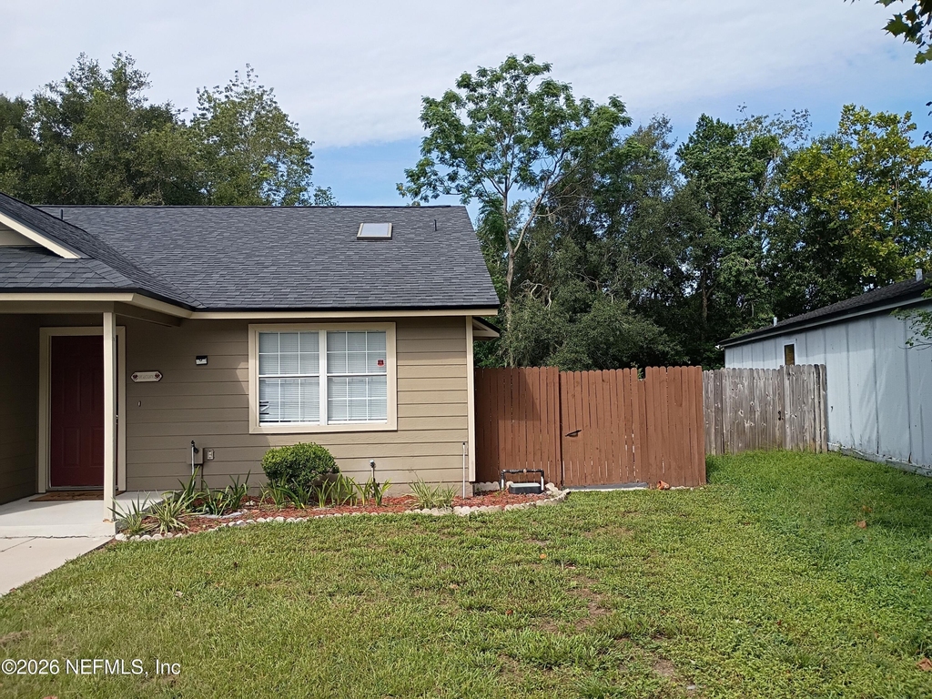 10102 Geni Hill Circle S - Photo 2