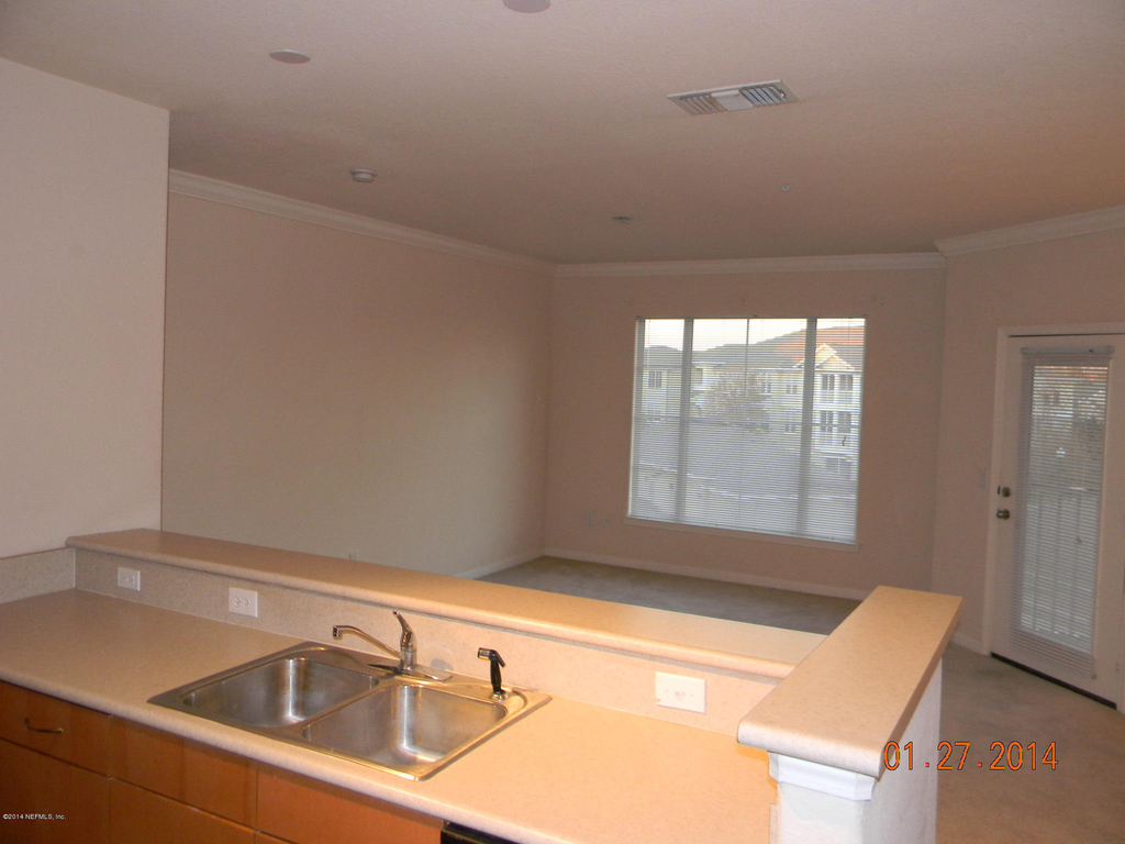 8290 Gate Parkway W - Photo 9