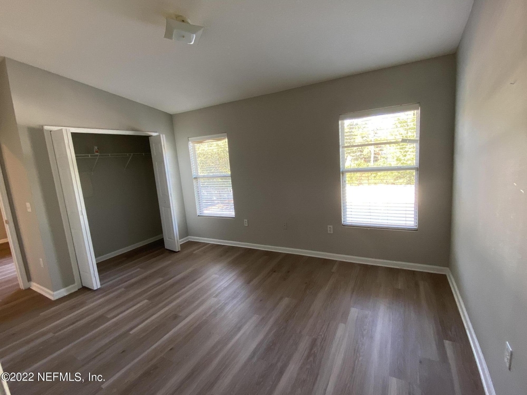 9625 Amarante Way - Photo 9