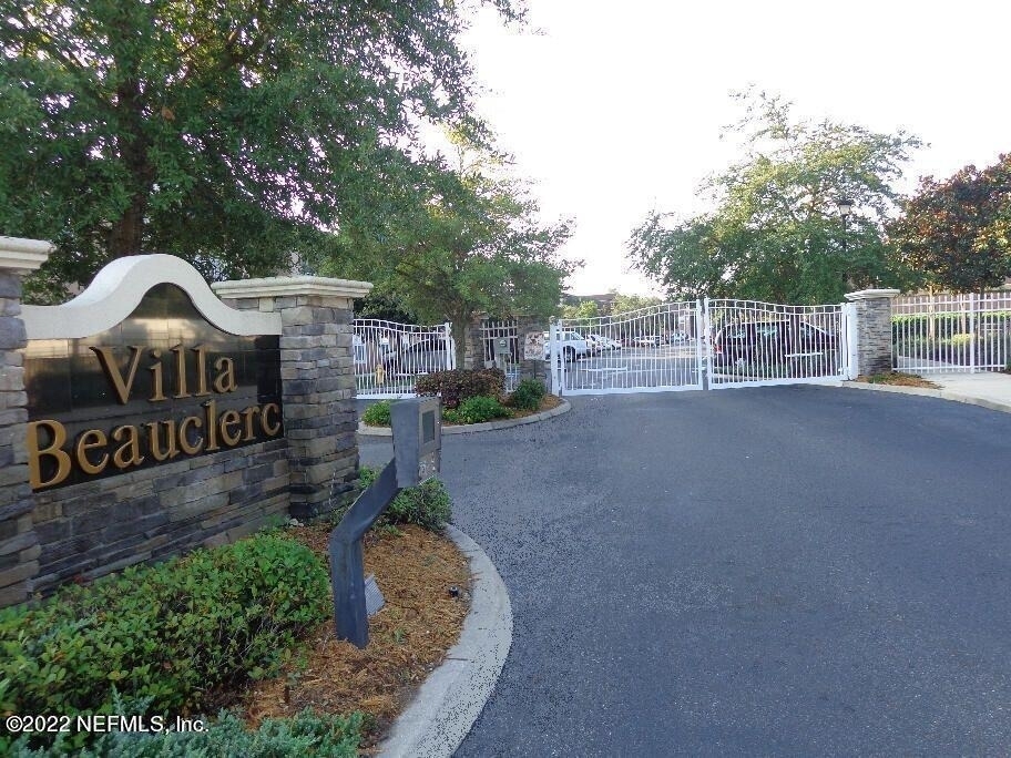 9625 Amarante Way - Photo 1
