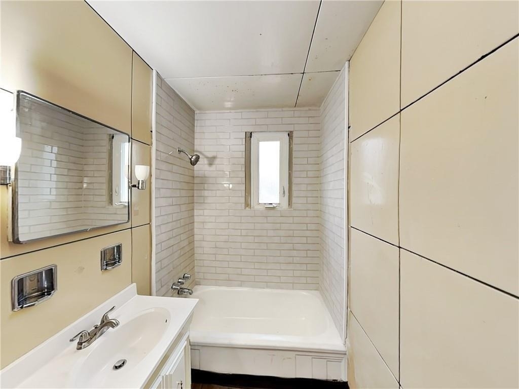 832 Burchill Street Sw - Photo 16