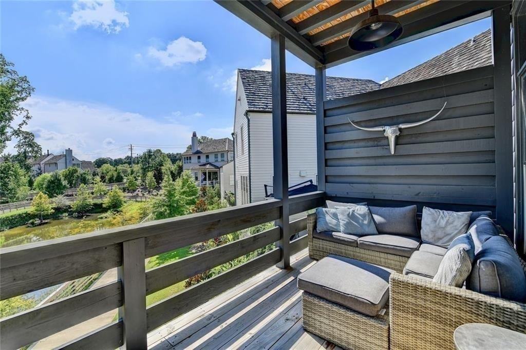 2555 Brook Run - Photo 4