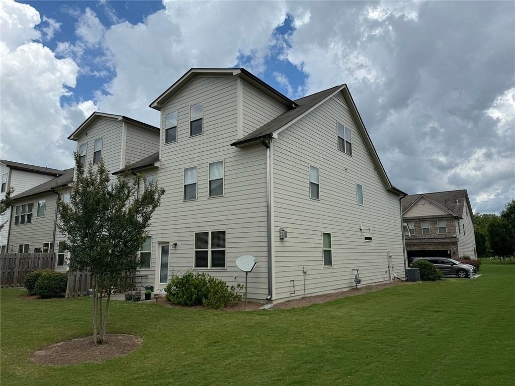 8540 Andrast Alley - Photo 3