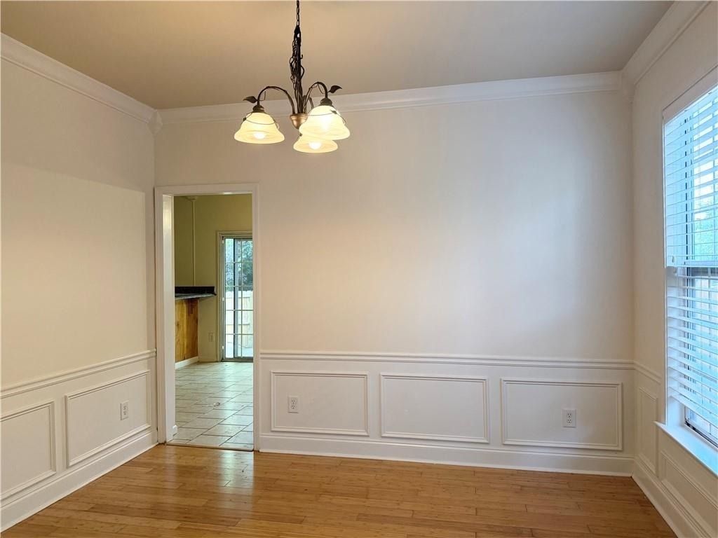 6460 Whirlaway Drive - Photo 10