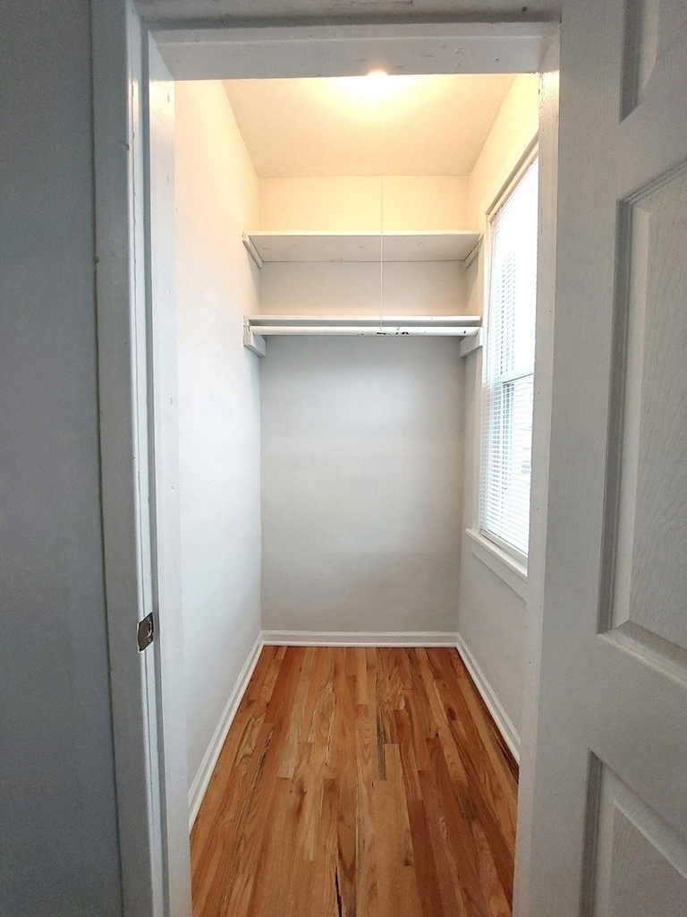 1151 W 19th Street - Photo 7