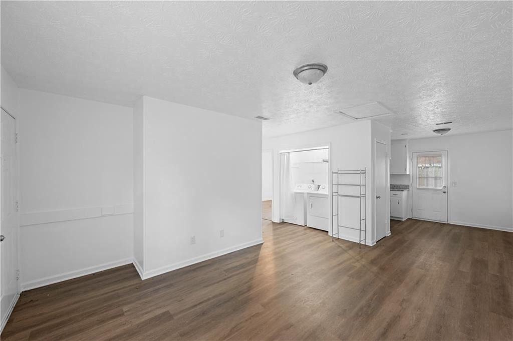 1012 Davis Street - Photo 4